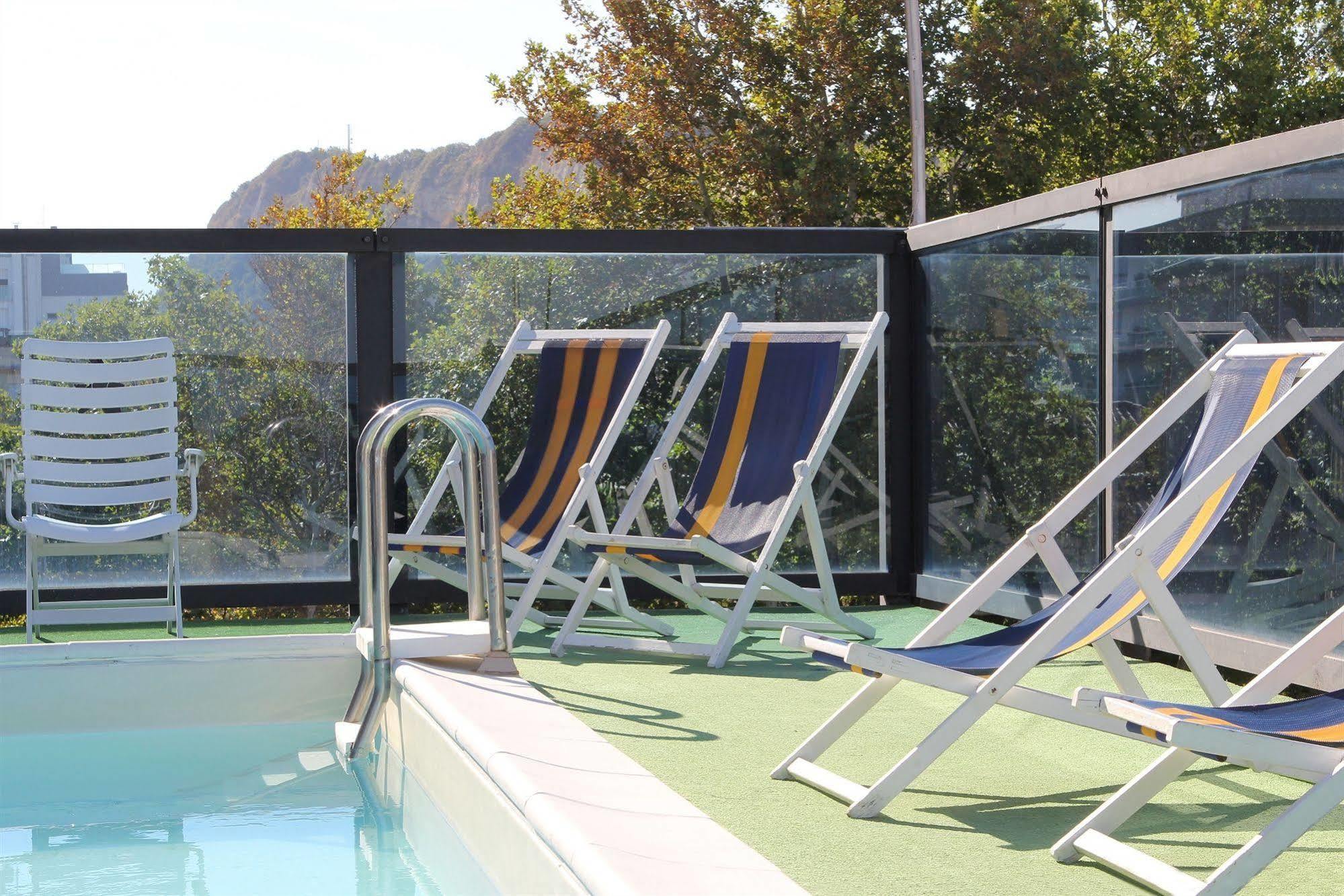 Hotel Caesar Pesaro Exterior foto
